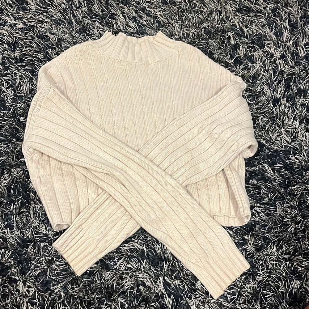 Women’s cream sweater